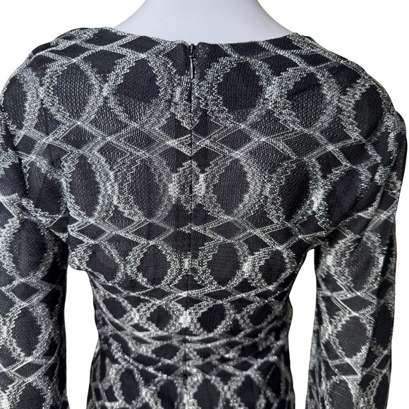 NWT MISSONI Tie-front Metallic
Mini Dress Black Silver Fit and Flare Size 38 - Picture 11 of 16